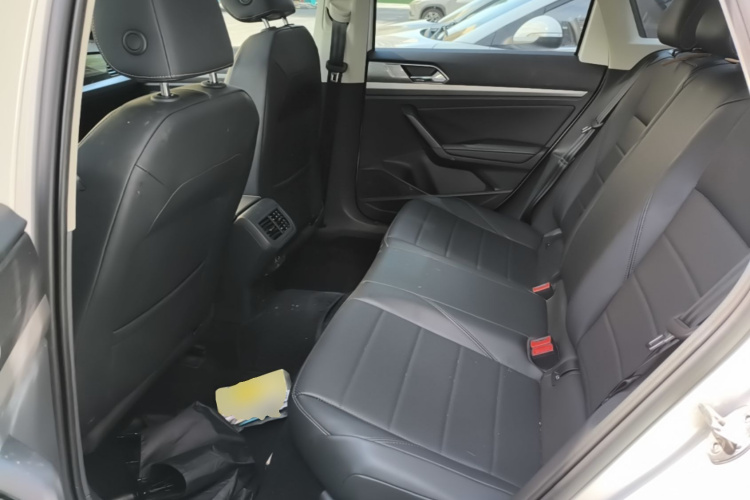 Volkswagen Lavida 2019 #13 Volkswagen Lavida 2019 car image #13