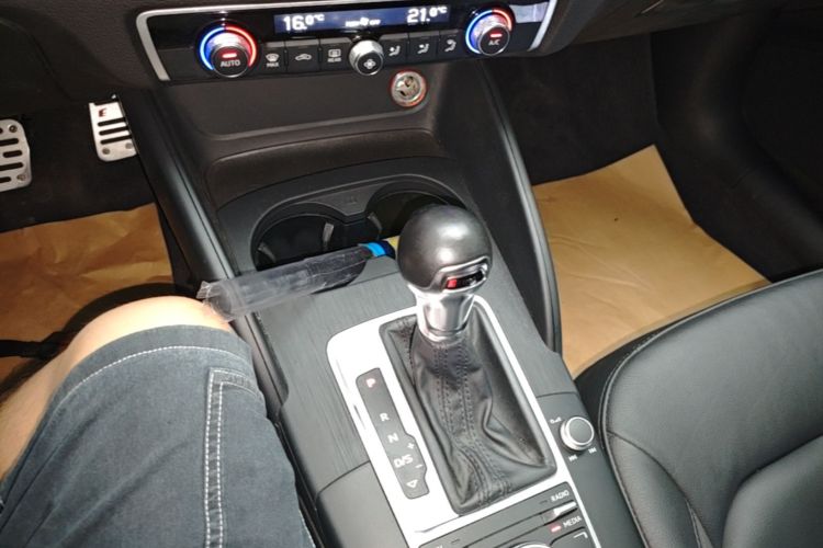 Audi A3 2016 immagine di auto #18