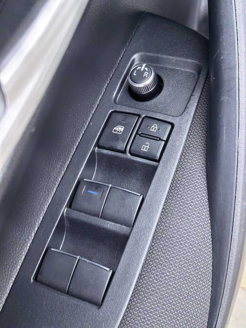 Toyota Corolla 2021 #23 Toyota Corolla 2021 car image #23