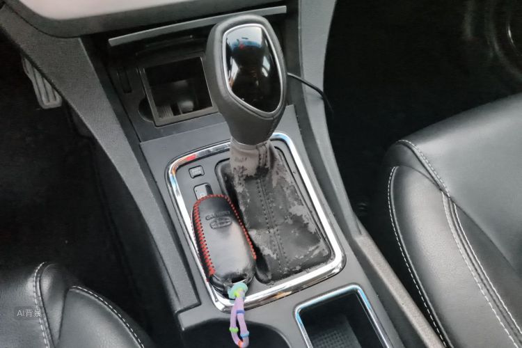 GEELY Emgrand 2016 car image #16