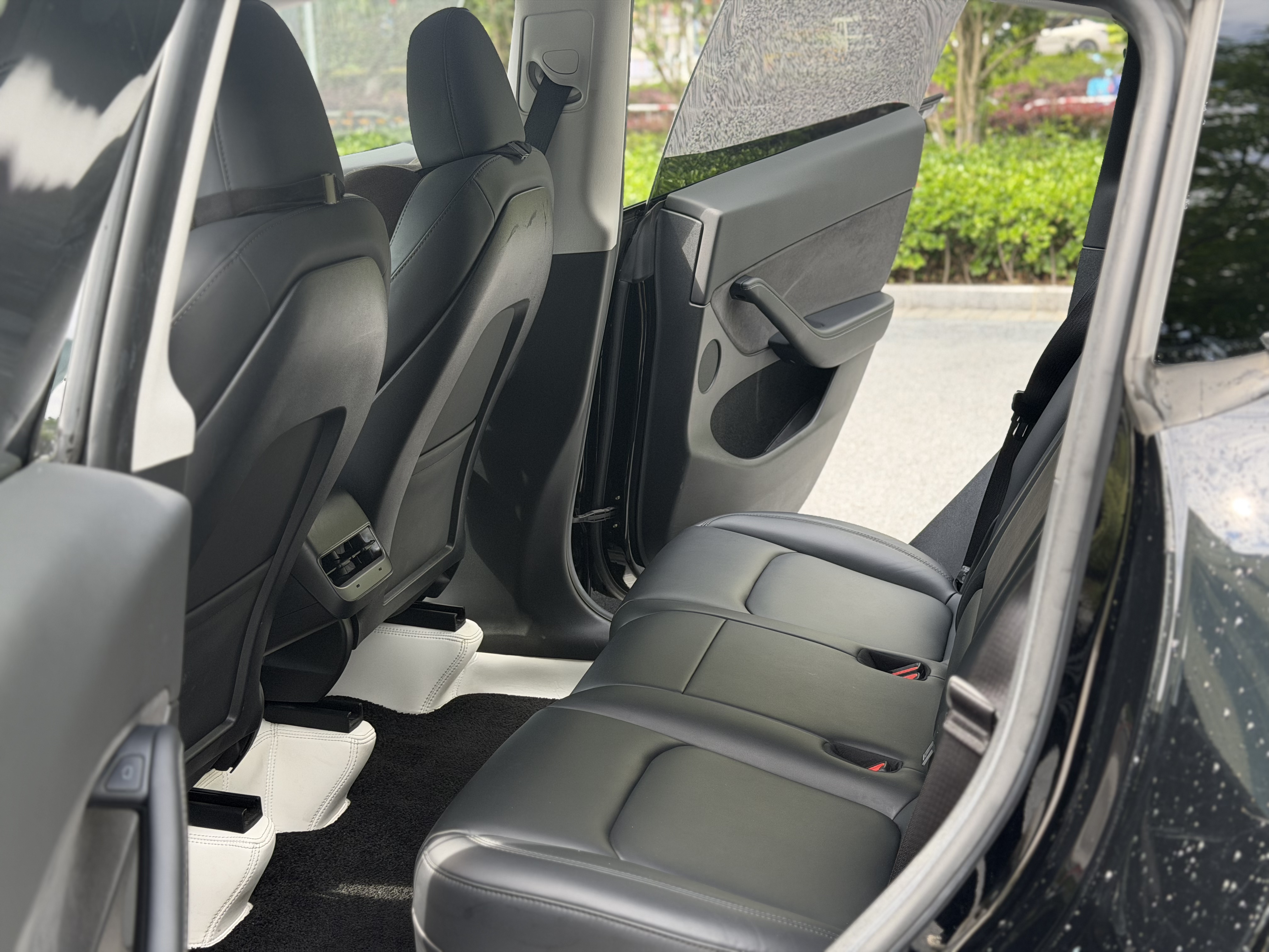 Tesla Model Y 2023 #9 Tesla Model Y 2023 immagine di auto #9