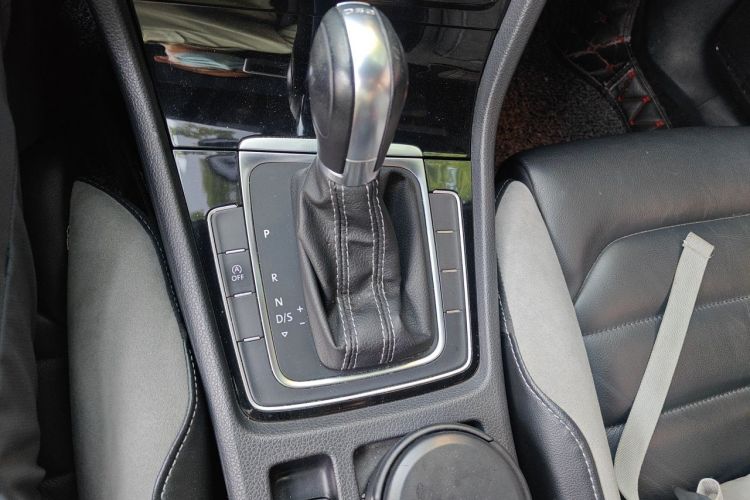 Volkswagen Golf 2017 #18 Volkswagen Golf 2017 car image #18