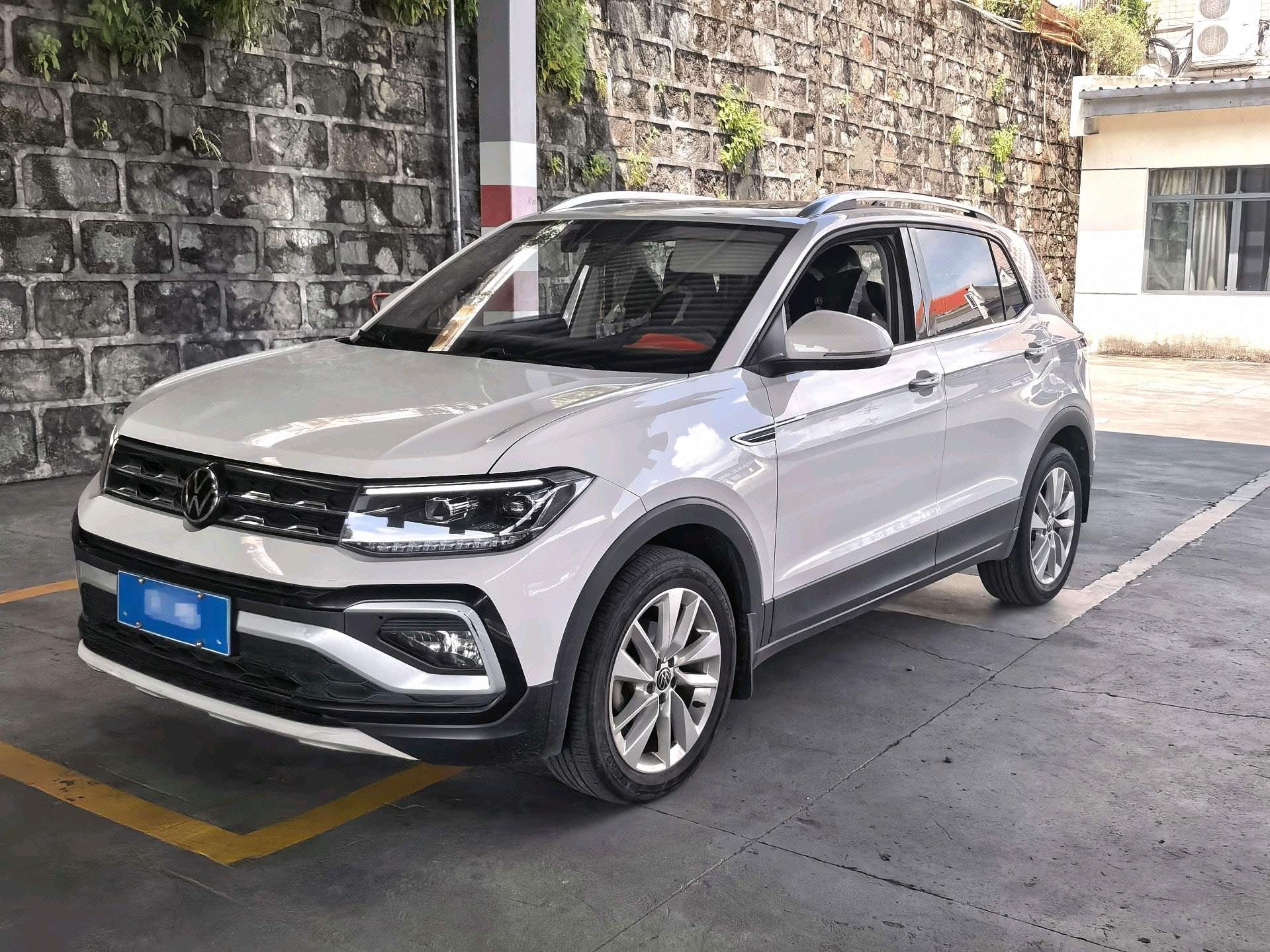 2022 2022 immagine di auto