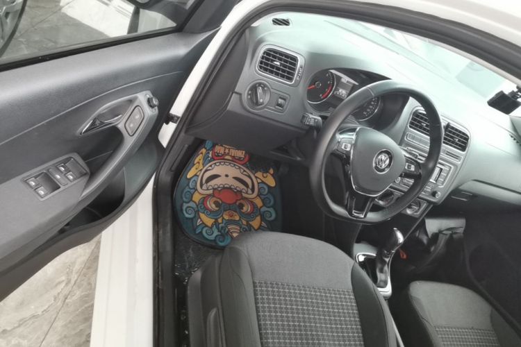 Volkswagen Polo 2019 #16 Volkswagen Polo 2019 car image #16