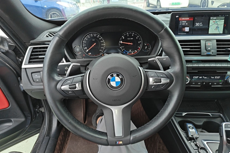 BMW 3 Series GT 2020 car image #11