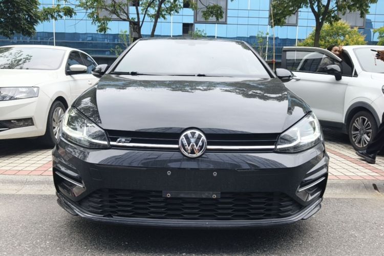 Volkswagen Golf 2019 #3 Volkswagen Golf 2019 car image #3