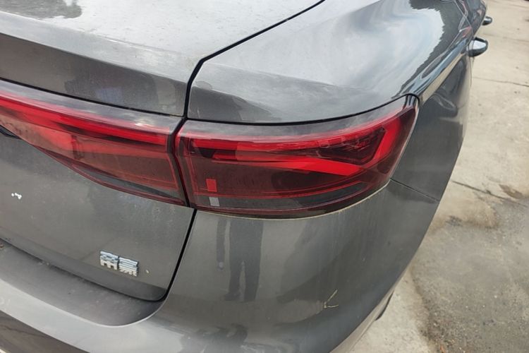 GEELY Emgrand 2021 #8 GEELY Emgrand 2021 car image #8