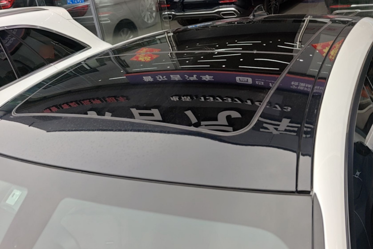 BMW 3 Series GT 2018 car image #25