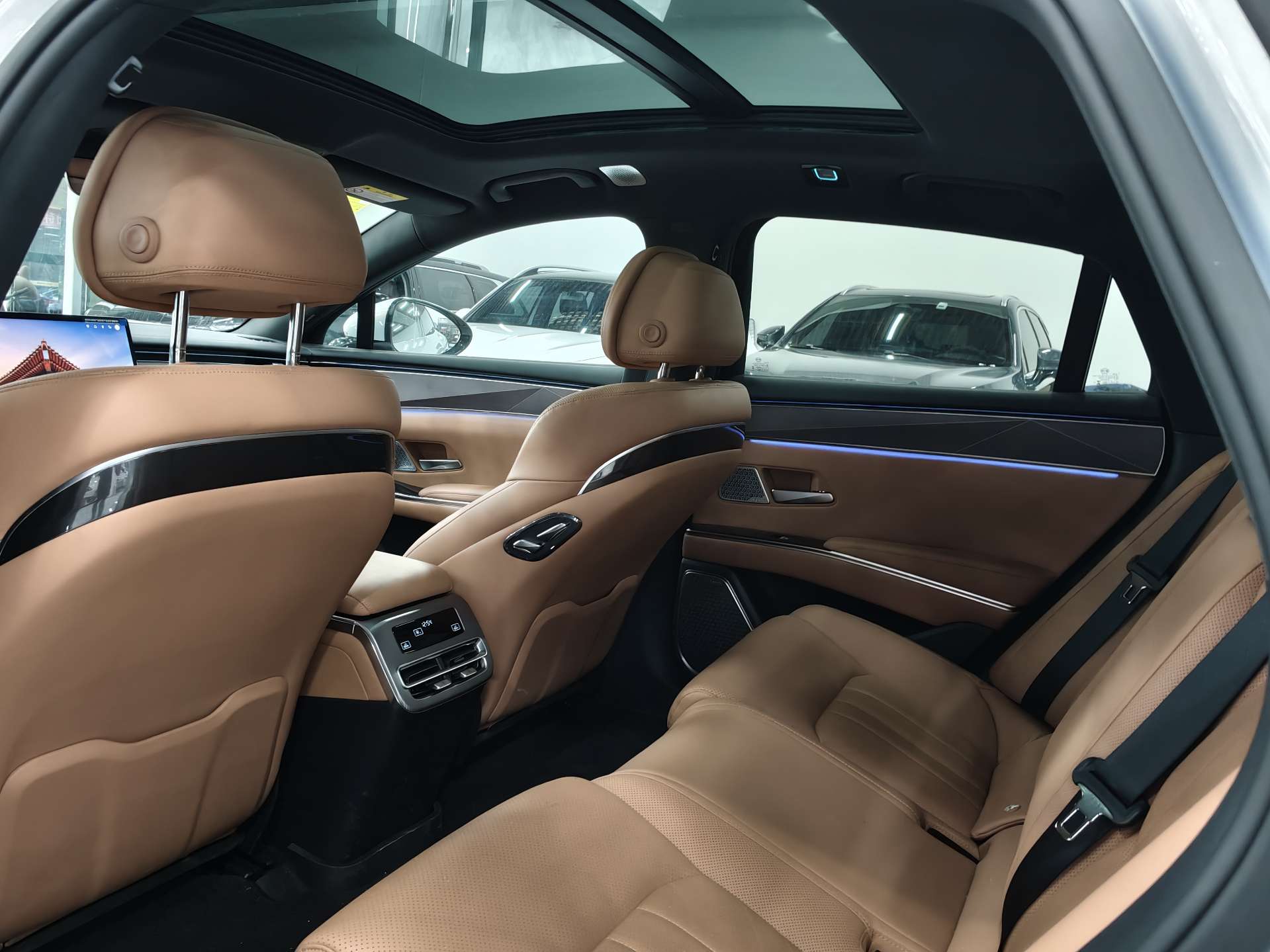 BYD HanL 2026 imagen de coche #6