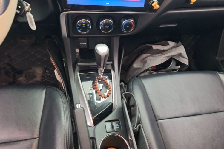 Toyota Corolla 2019 car image #14