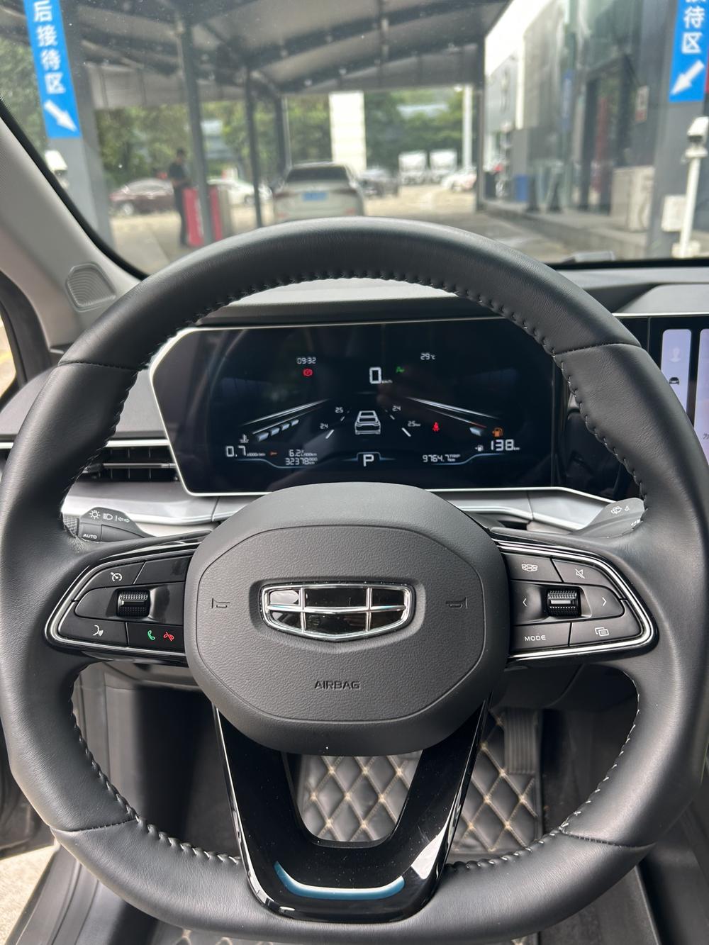 GEELY Binray 2024 immagine di auto #12