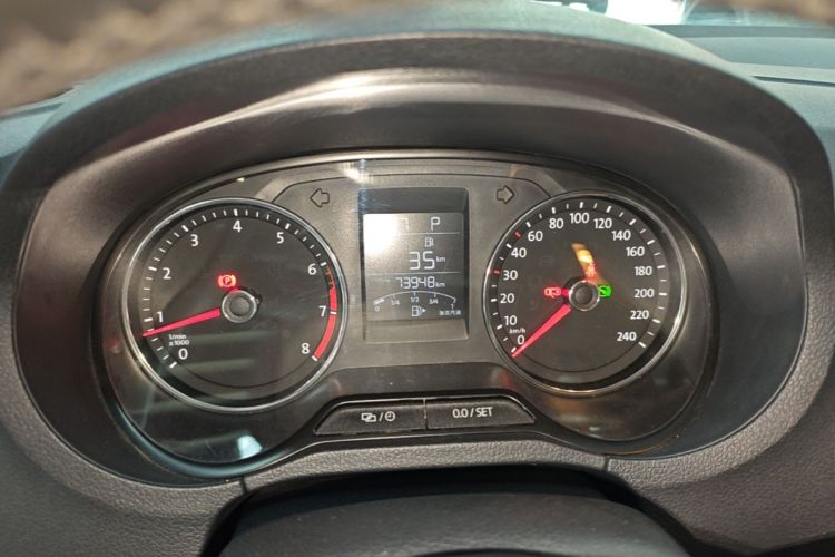 Volkswagen Polo 2017 #12 Volkswagen Polo 2017 car image #12