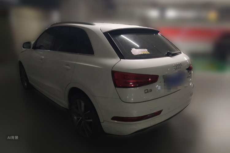 Audi Q3 2017 car image #5