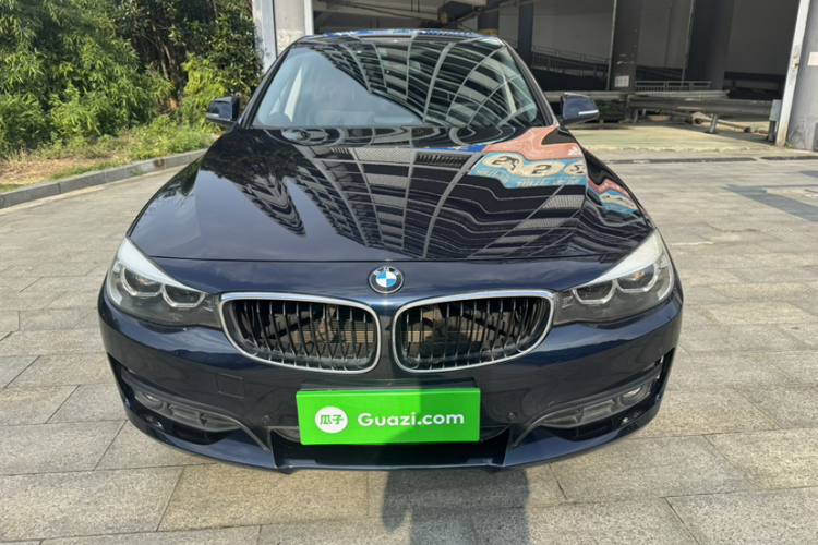 BMW 3 Series GT 2018 #5 BMW 3 Series GT 2018 car image #5