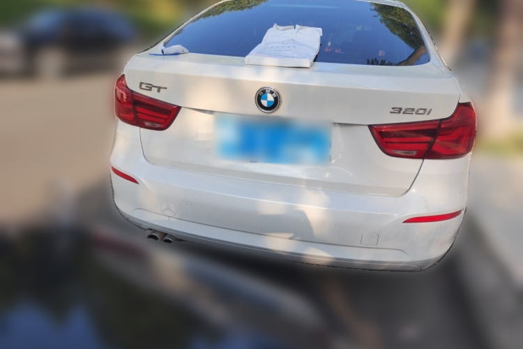 BMW 3 Series GT 2019 imagem de carro #6