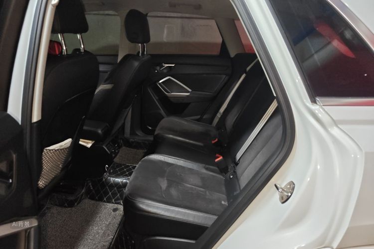 Audi Q3 2019 #19 Audi Q3 2019 car image #19