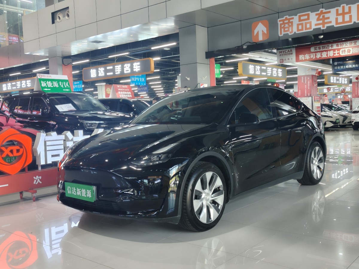 Tesla Model Y 2022 Tesla Model Y 2022 immagine di auto