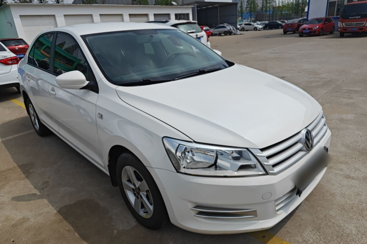 Volkswagen Santana 2015 car image #4