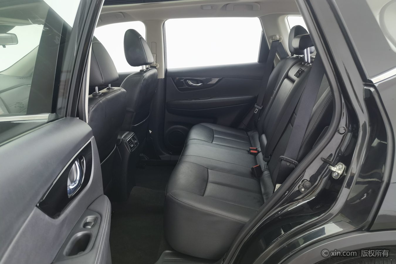 Nissan X-Trail 2021 #16 Nissan X-Trail 2021 car image #16
