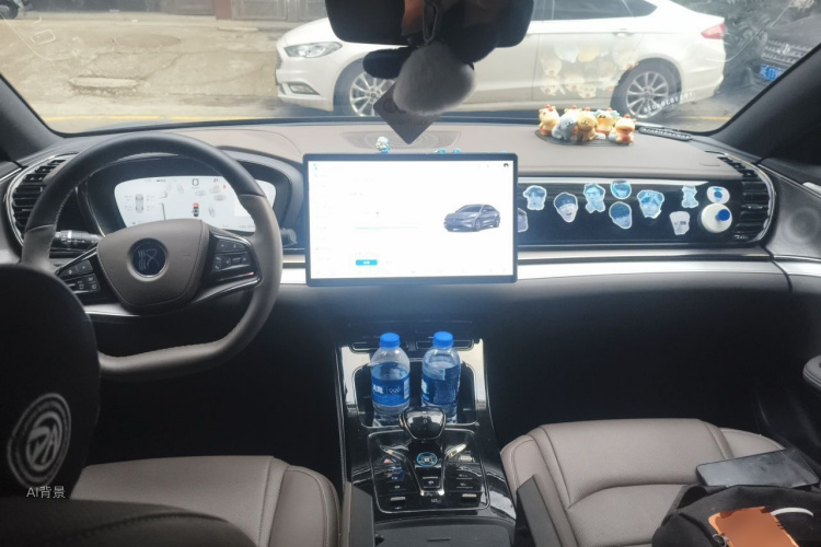 BYD Han 2025 car image #11