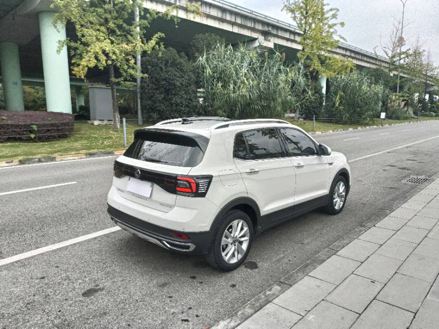 Volkswagen T-Cross 2021 imagem de carro #7