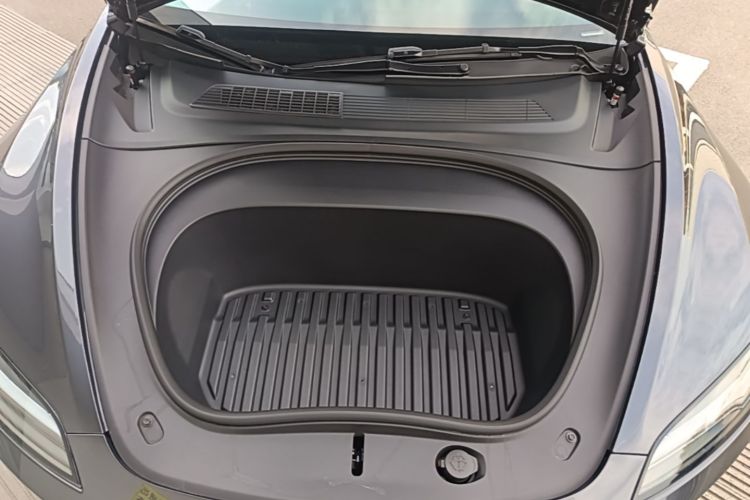 Tesla Model 3 2024 #22 Tesla Model 3 2024 car image #22
