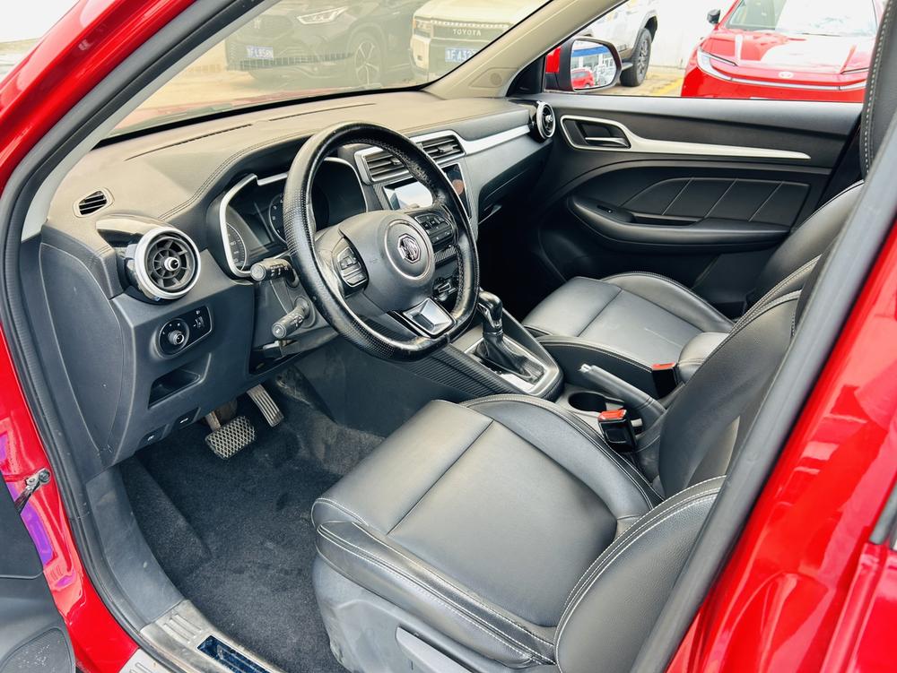 MG ZS 2018 car image #8