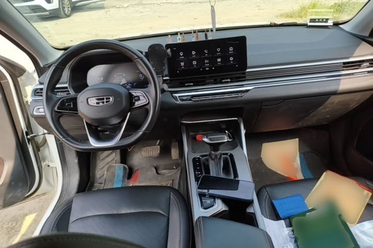 GEELY Emgrand 2022 immagine di auto #10