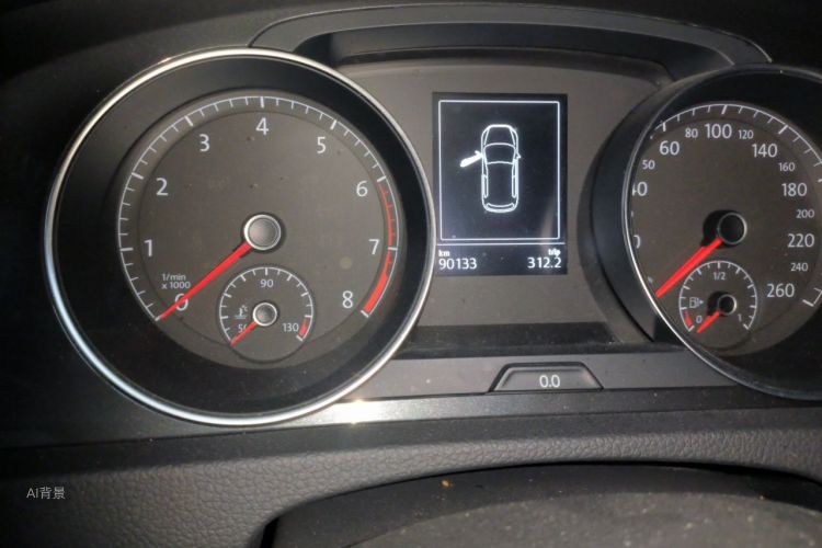Volkswagen Golf 2020 car image #14