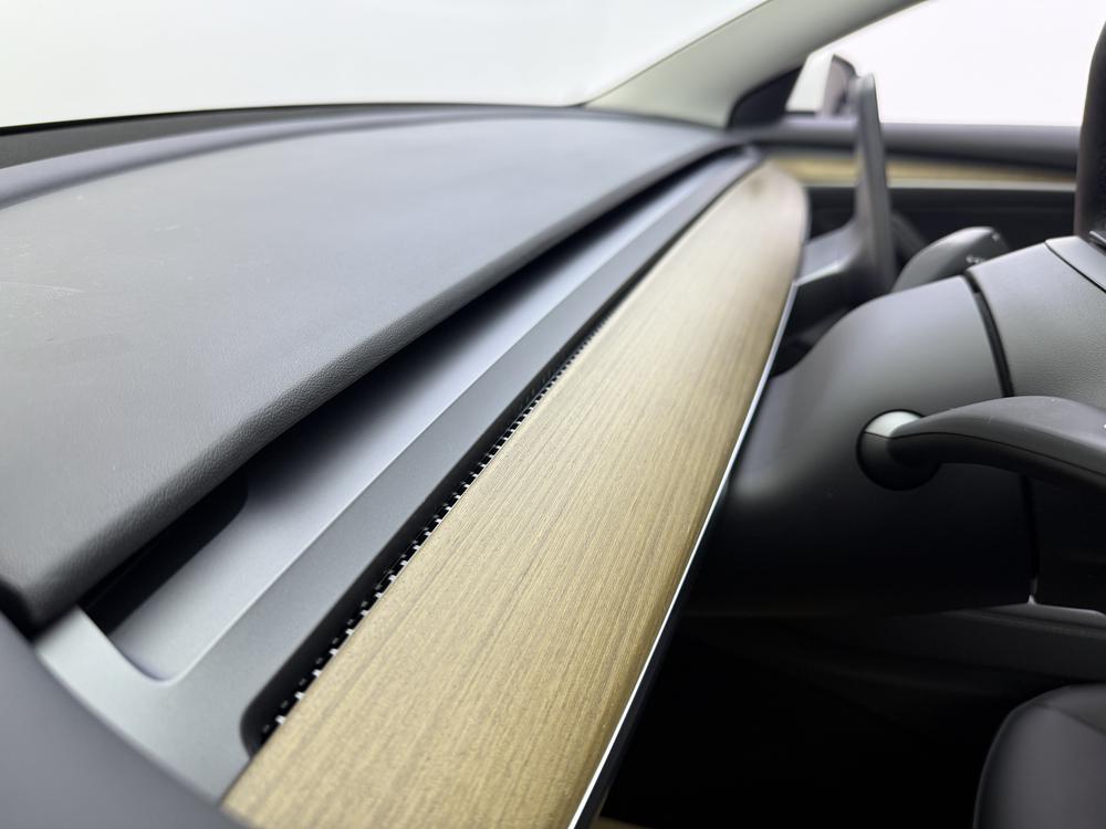 Tesla Model 3 2020 car image #7
