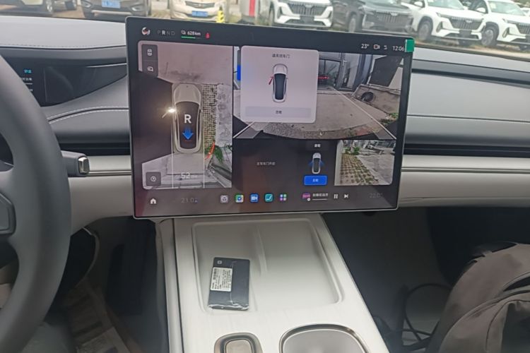 MI SU7 2024 car image #17