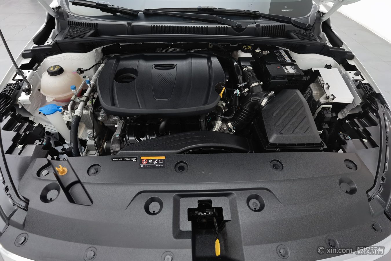 GEELY Emgrand 2024 car image #18