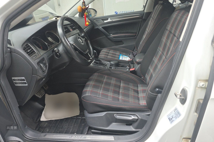Volkswagen Golf 2015 car image #17