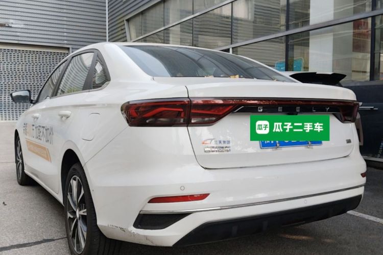 GEELY Emgrand 2025 #5 GEELY Emgrand 2025 car image #5