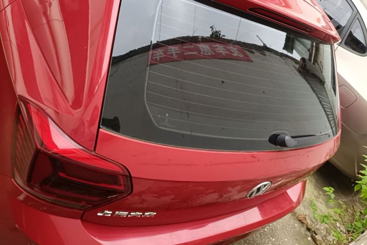 Volkswagen Polo 2020 car image #6