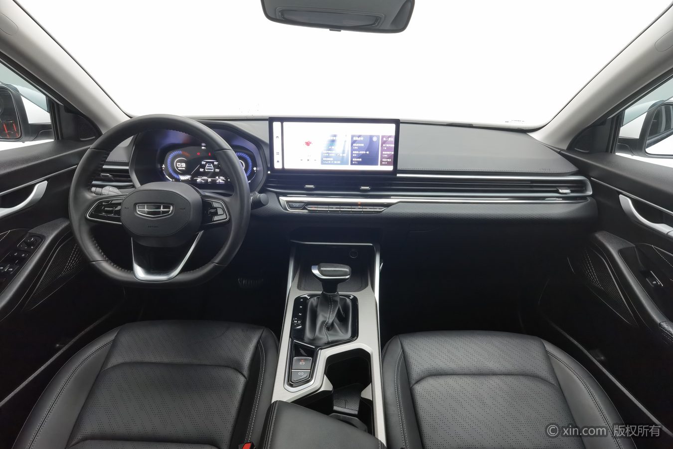 GEELY Emgrand 2024 car image #12