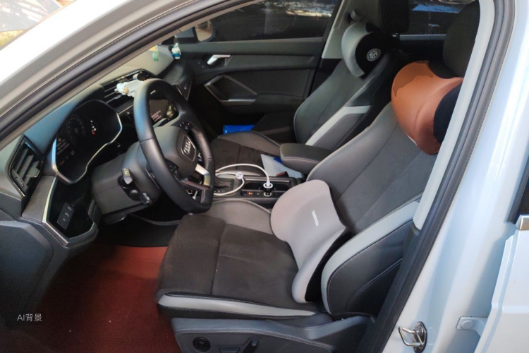 Audi Q3 2022 immagine di auto #17