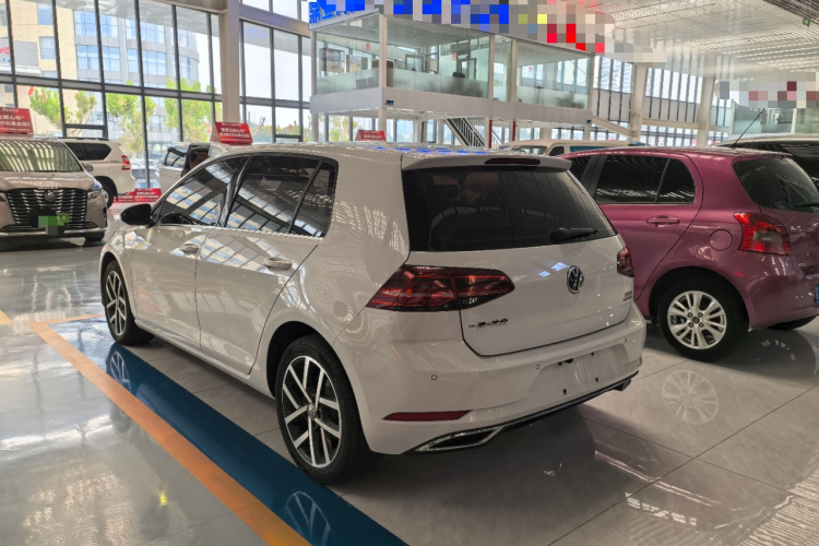 Volkswagen Golf 2018 #7 Volkswagen Golf 2018 car image #7