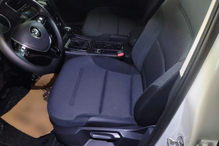 Volkswagen Golf 2018 #15 Volkswagen Golf 2018 car image #15