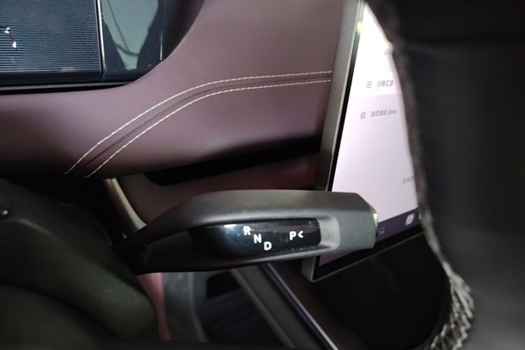 MI SU7 2025 car image #17