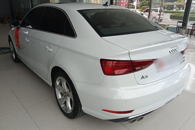 Audi A3 2021 immagine di auto #5