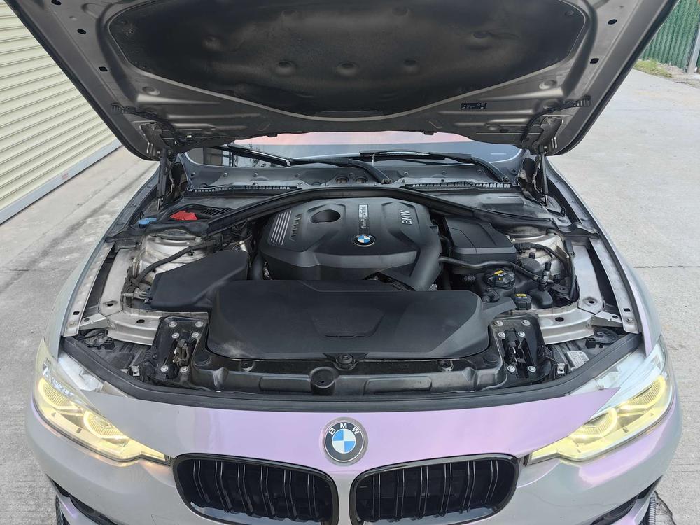 BMW 3 Series 2019 #7 BMW 3 Series 2019 car image #7