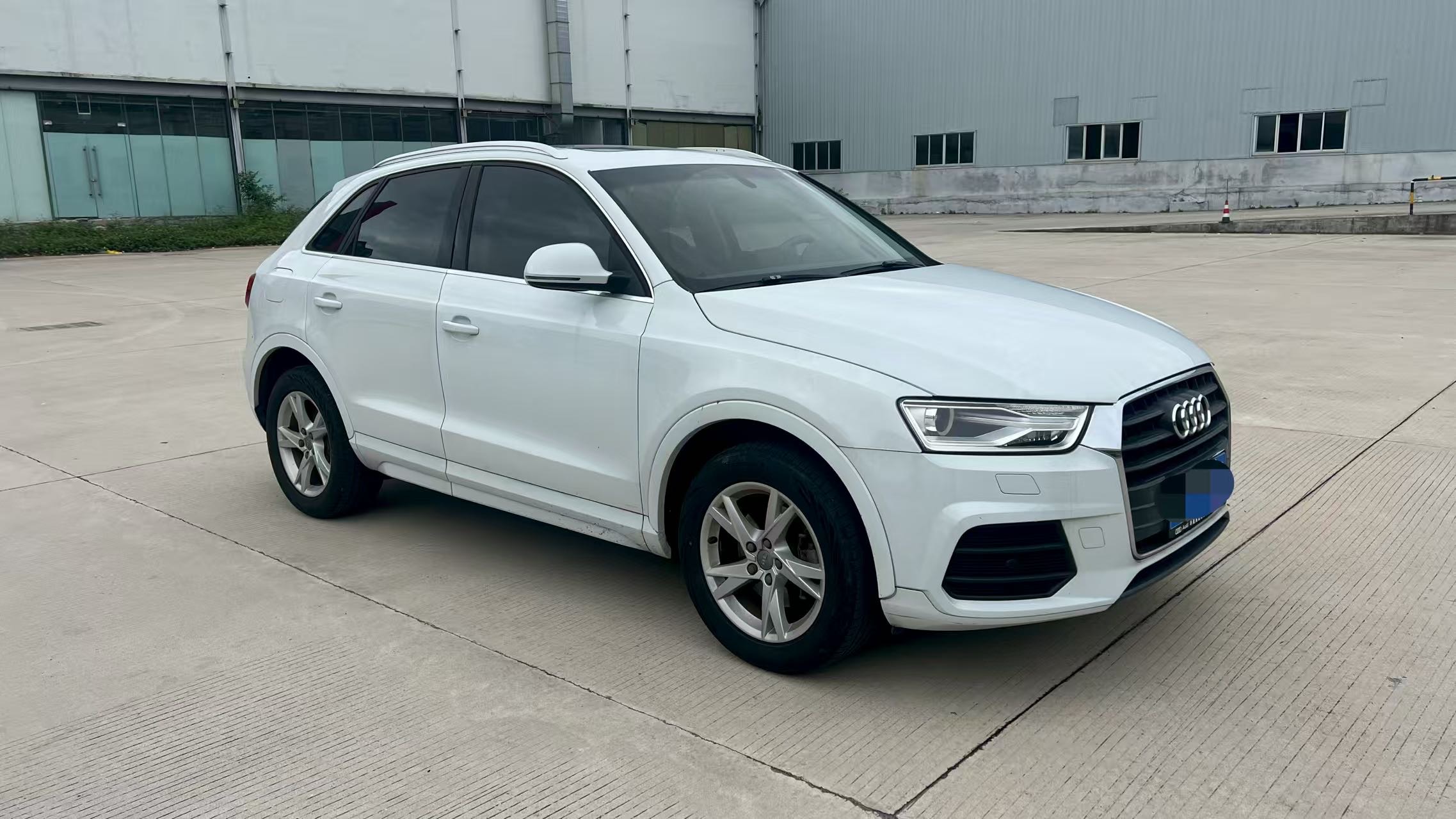 Audi Q3 2017 #5 Audi Q3 2017 car image #5