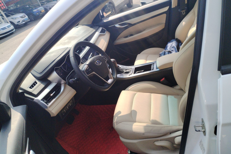GEELY Emgrand 2019 #13 GEELY Emgrand 2019 car image #13