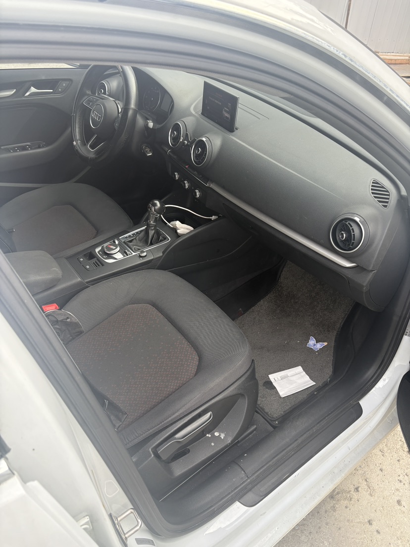 Audi A3 2018 immagine di auto #6