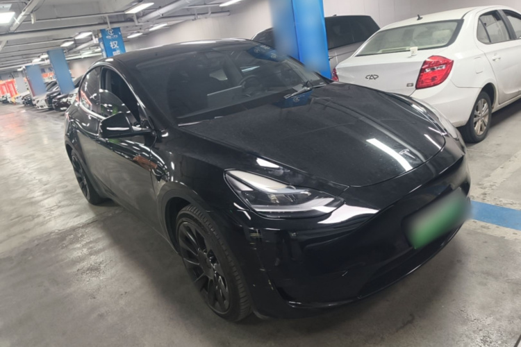 Tesla Model Y 2022 #6 Tesla Model Y 2022 car image #6