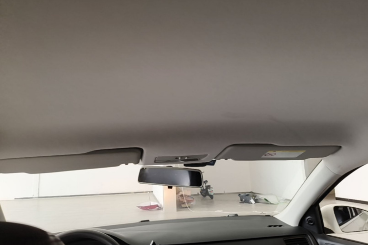 Volkswagen Santana 2017 #18 Volkswagen Santana 2017 car image #18
