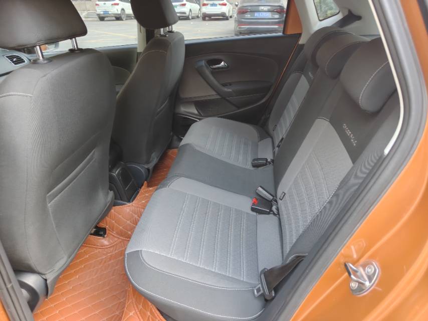 Volkswagen Polo 2014 #6 Volkswagen Polo 2014 car image #6