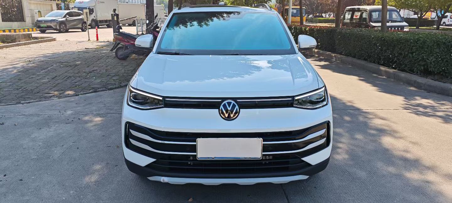 Volkswagen Tharu 2026 #8 Volkswagen Tharu 2026 car image #8