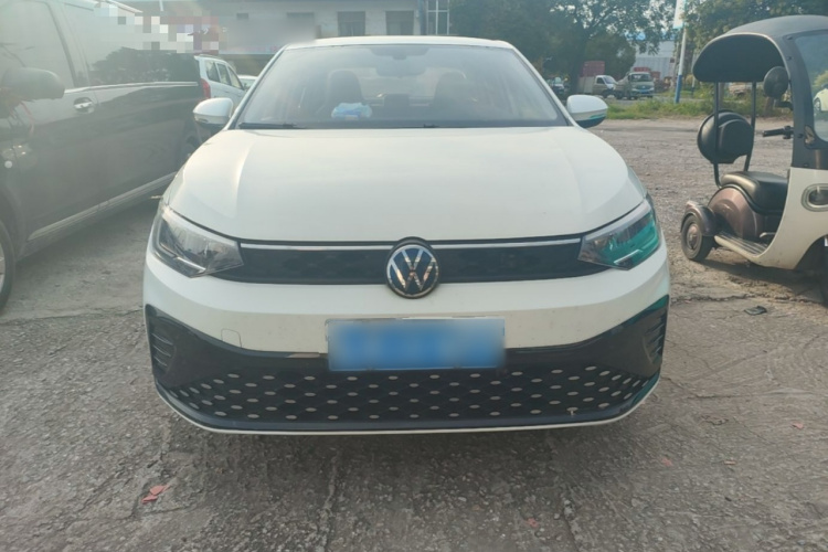 Volkswagen Lavida 2023 car image #3